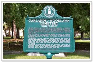 photo: Oaklands-Woodlawn Cemetery